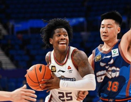 同曦外援戴维斯在NBL我基本什么活都得干来CBA后队友让我做自己