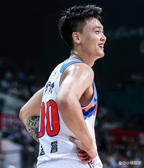 辽宁首节压制北京！手帝极准，多人发挥，篮板碾压，北京仅靠赵睿