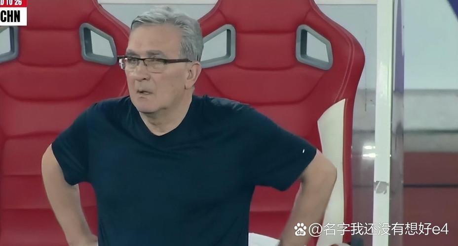 媒体人列伊万六大战术失误：没让塞鸟王钰栋首发没排出双后腰