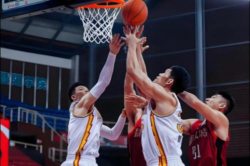 外线投射越来越好！中国男篮本场三分29中13上一场26中9