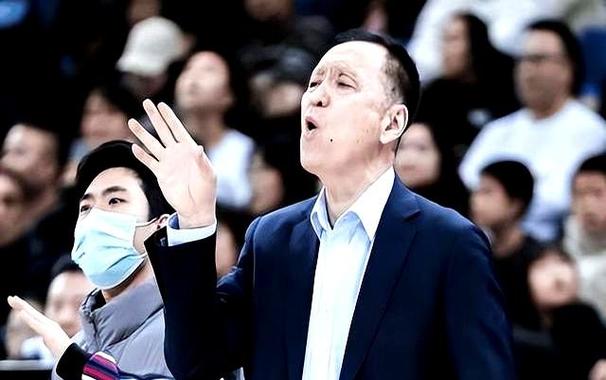 天津男篮晒训练视频！新任总教练张德贵、主教练周金利出镜