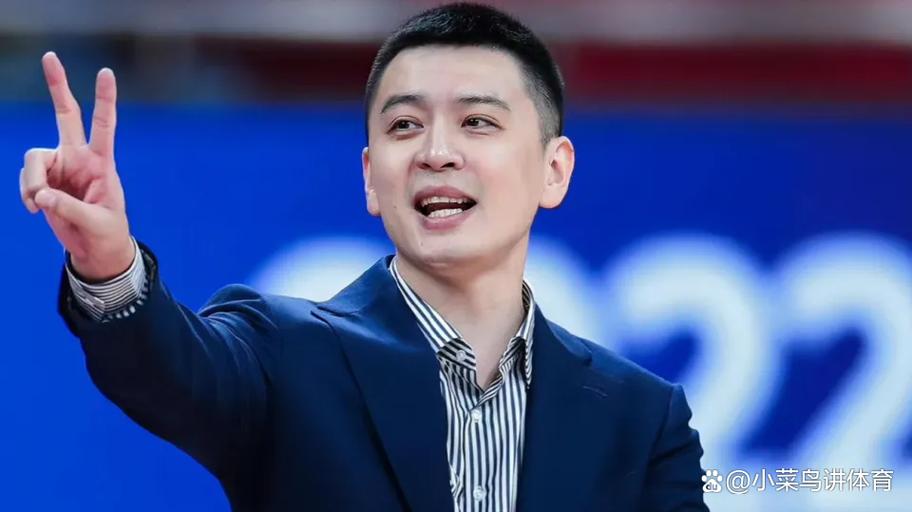 突发！曝辽篮主帅杨鸣辞职已获俱乐部批准由助教乌戈接任