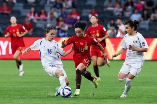 马德兴：中国女足有希望但前景难测，有好苗子尚需雕琢