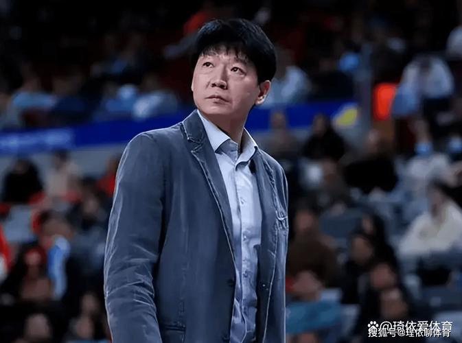 挑外援！探长盘点CBA主帅现场观战NBA夏联：杨鸣、邱彪、王博在列